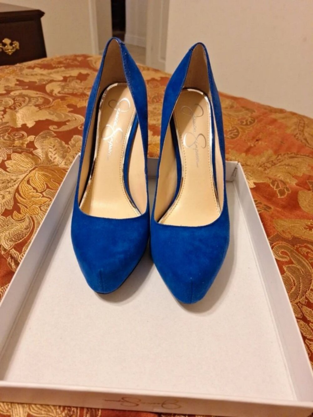 Jessica Simpson Blue Violet Microsuede Size 8.5